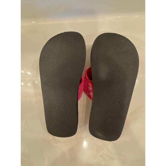 Cato Flip Flop Sandals Size Small 5-6 Sequined Hot Pink Sparkling Like New - Picture 8 of 10